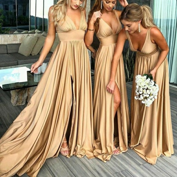 Dresses & Skirts - Empire style gown